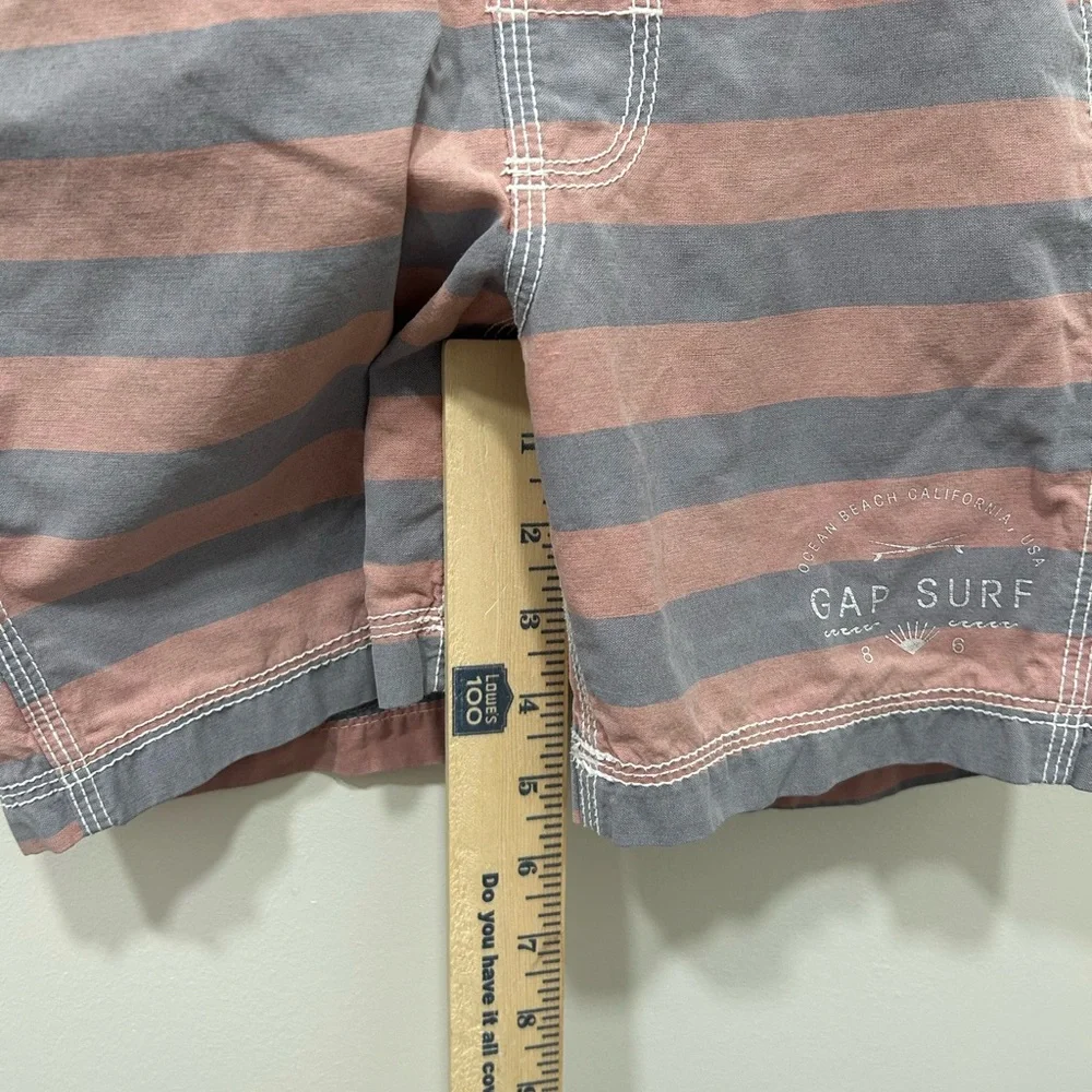 Gap Boy’s Swim Trunks Size Small 6-7 Red Navy Stripes Bathing Suit Bottoms Liner